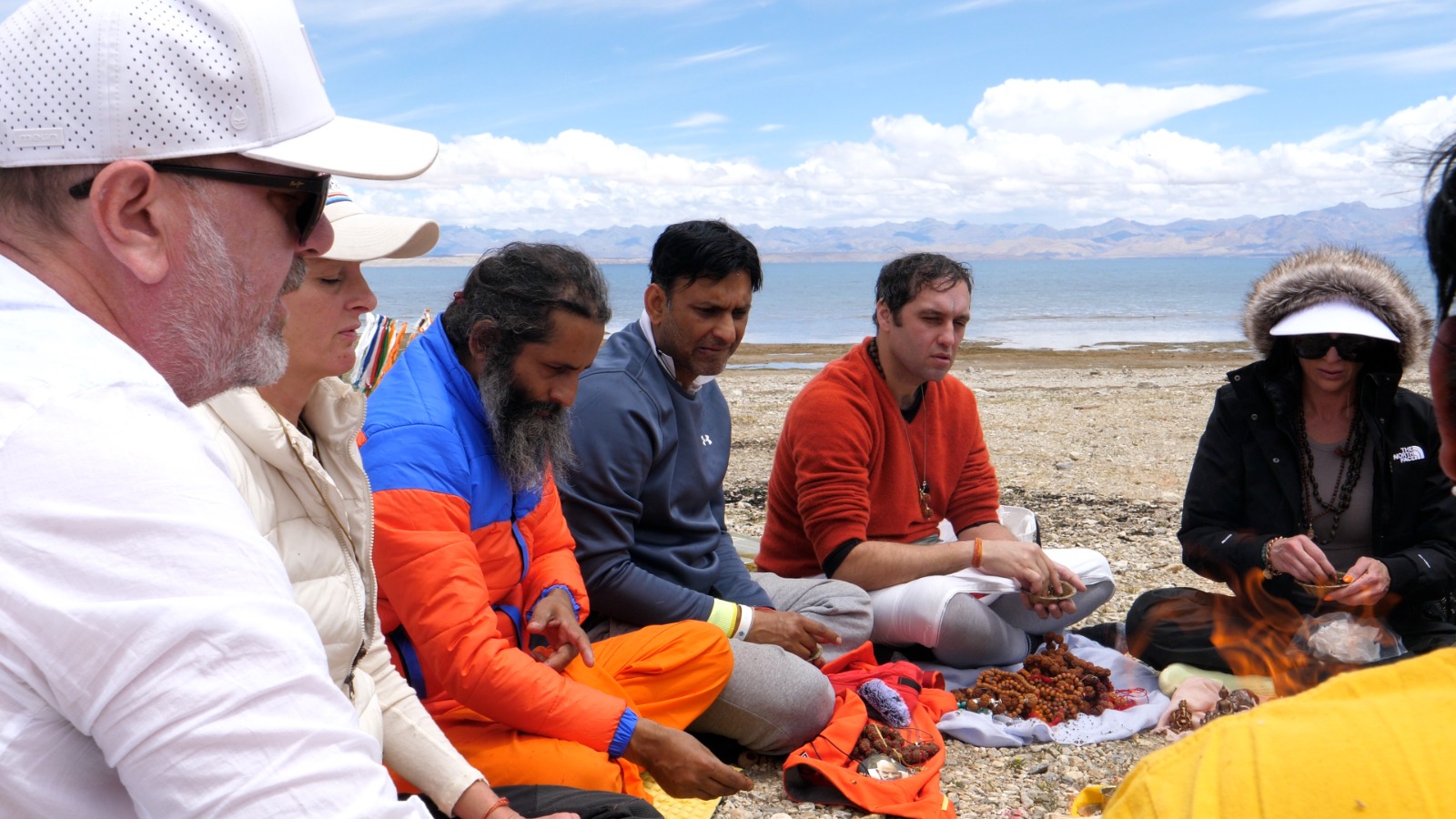 Home puja with Guru Pandey at Mansarovar Lake